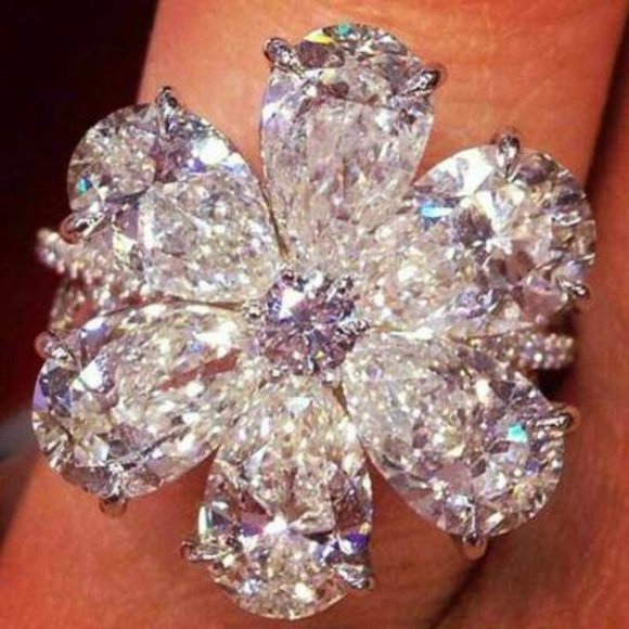 Jewelry - NEW 925 Silver Diamond Flower Ring